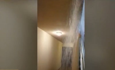 Евакуираха българи от наводнен хотел в турския курорт Бодрум (видео и снимки)